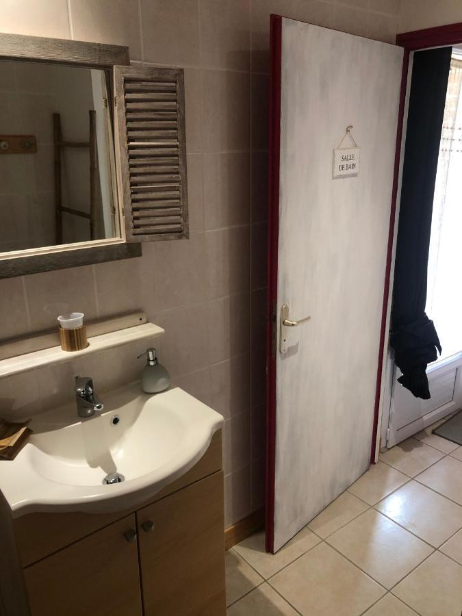Chambre D'Hotes La Jonchere Les Herbiers Luaran gambar